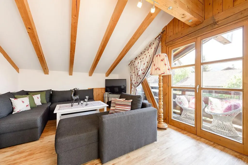 Ferienwohnung Ess-1